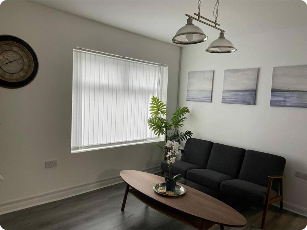 Charming Six Bedroom Townhouse Citystay Close To Centre Liverpool